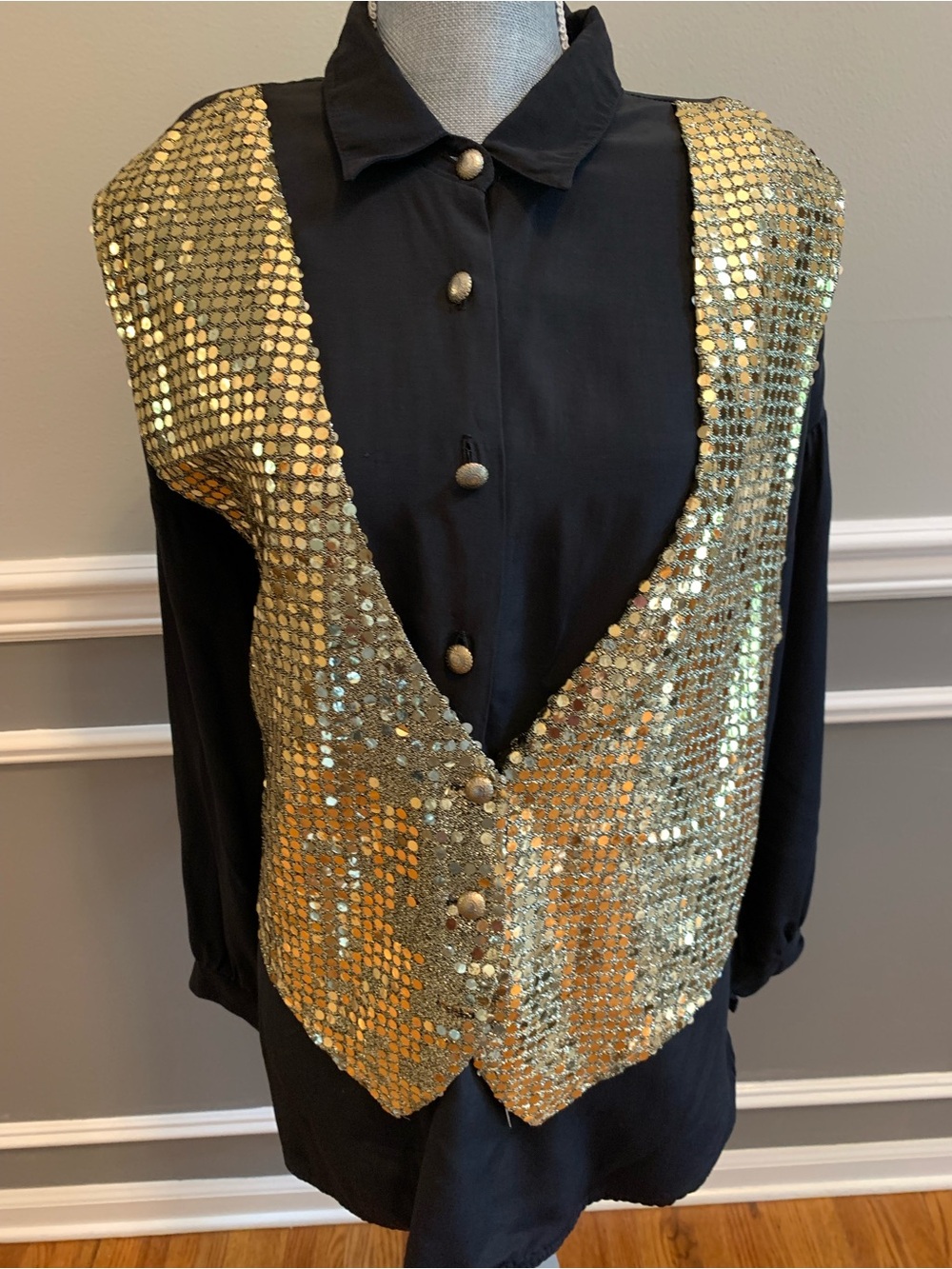 Vintage CopyCats Black & Gold Sequin Vest Blouse Unisex Size Large Made In USA